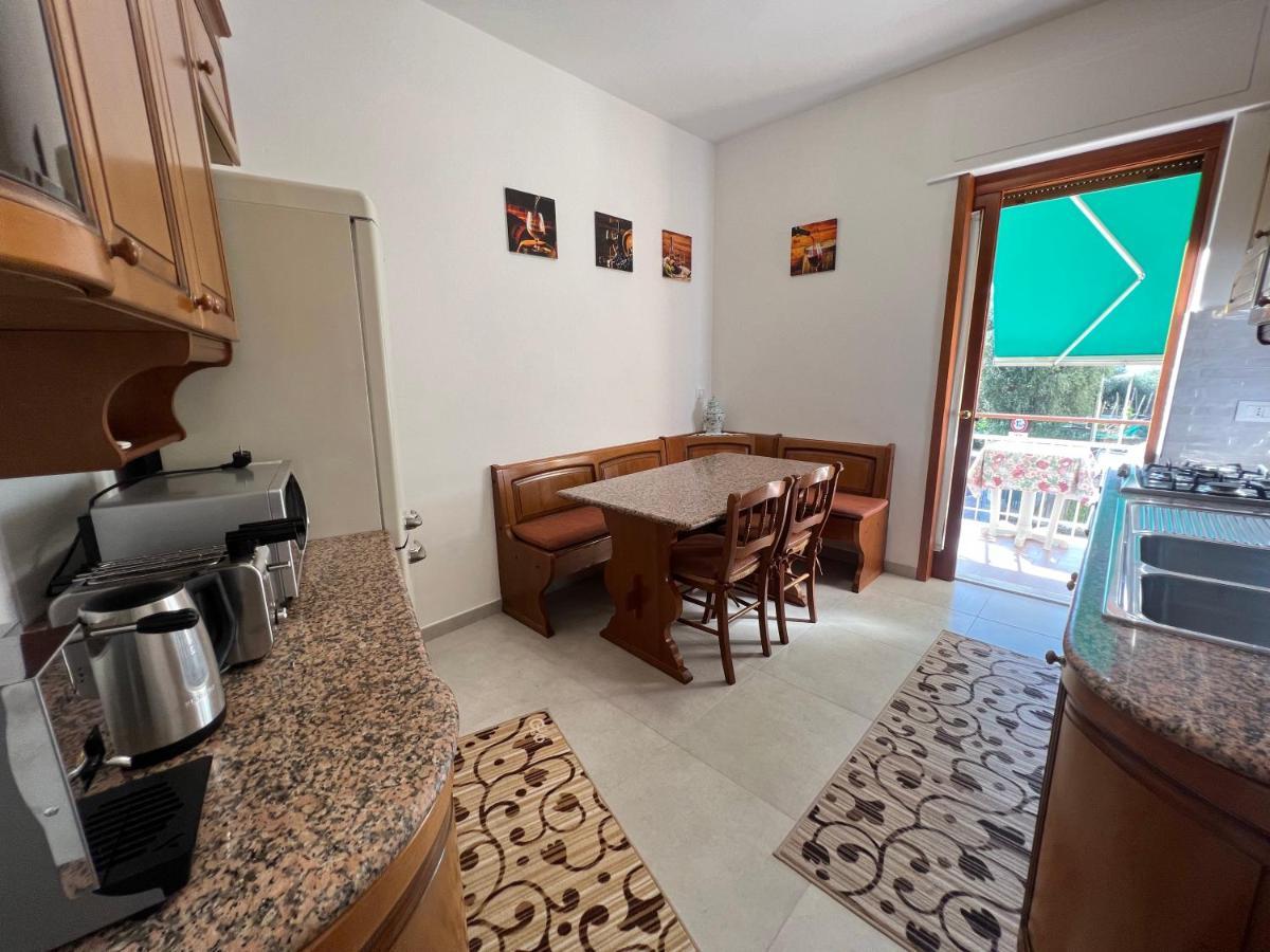 Treehouse Sorrento Apartment Dış mekan fotoğraf